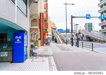 自販機の風景 66203061