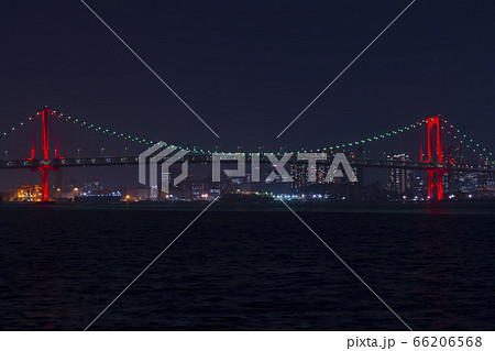 東京アラート　レインボーブリッジ　赤色　2020年6月 66206568