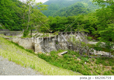 日高電燈株式会社、幌満川発電所の取水堰跡 日高電燈株式会社、幌満川発電所の取水堰跡 66206759