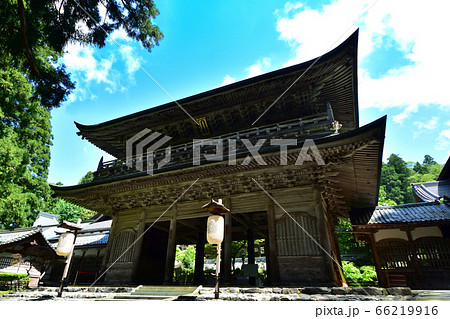 永平寺　山門　新緑 66219916