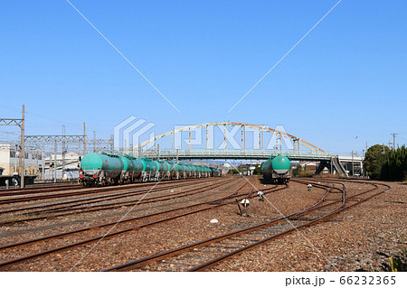 四日市の貨物駅 塩浜駅のタンク貨車 四日市の貨物駅 塩浜駅のタンク貨車 66232365