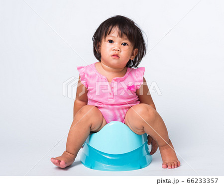 little cute baby child girl education training to 66233357
