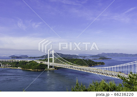 瀬戸大橋と塩飽諸島　岡山県倉敷市 66236220