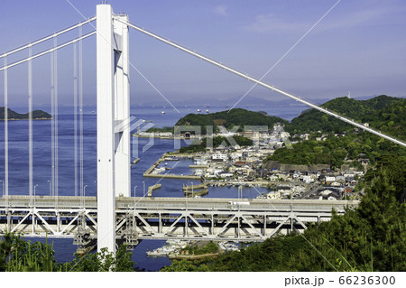瀬戸大橋と下津井港 岡山県倉敷市 瀬戸大橋と下津井港 岡山県倉敷市 66236300