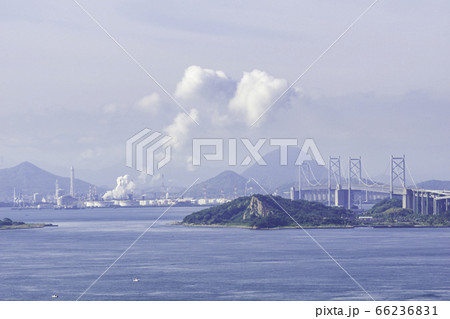 鷲羽山から眺める坂出工業団地 讃岐富士 岡山県倉敷市 鷲羽山から眺める坂出工業団地 讃岐富士 岡山県倉敷市 66236831
