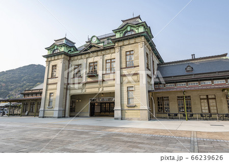 福岡県北九州市　JR門司港駅 66239626