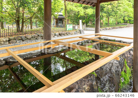 伊勢神宮外宮の手水舎 伊勢神宮外宮の手水舎 66243146