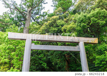 伊勢神宮外宮の鳥居 伊勢神宮外宮の鳥居 66243218