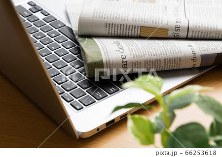 英字新聞　ビジネス　ワールドワイド　ニュース　英語力　アルファベット 66253618