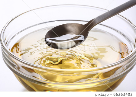 酢を混ぜる 酢を混ぜる 66263402