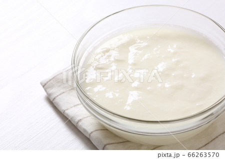 ヨーグルト ヨーグルト 66263570