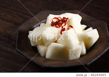 山芋の漬物 66264005