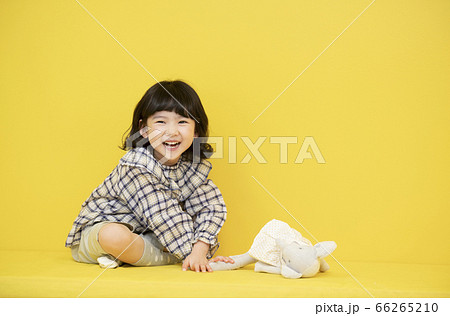ライフスタイル 少女 子供 66265210