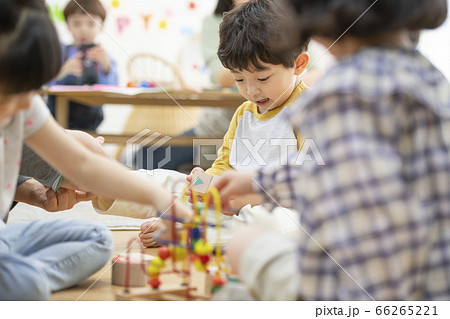 少年 幼稚園 友達 66265221
