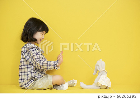 ライフスタイル 少女 子供 66265295