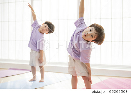 少年 体育 幼稚園 66265503