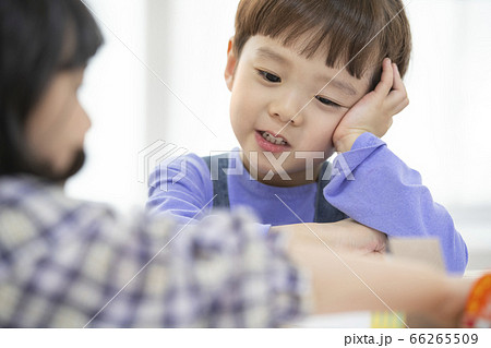 少年 子供 園児 66265509