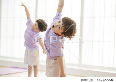 少年 体育 運動 66265550