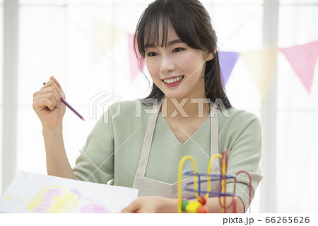 女性 女 女の子 66265626