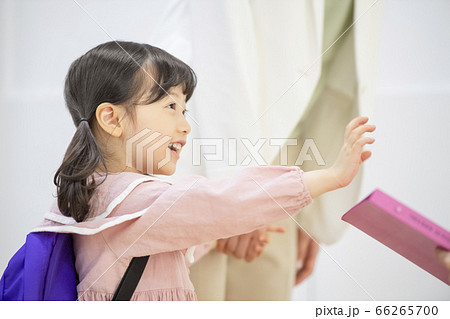 幼稚園児 ママ 母 66265700