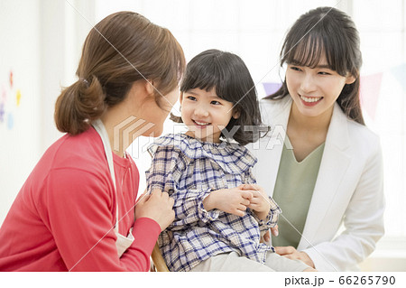 幼稚園児 ママ 母 66265790