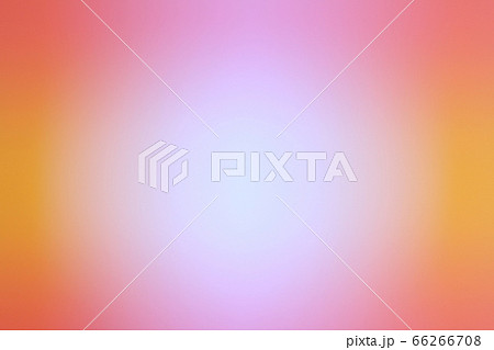 赤色・オレンジ色系色系の抽象的背景素材　光が差す　グラデーション 66266708