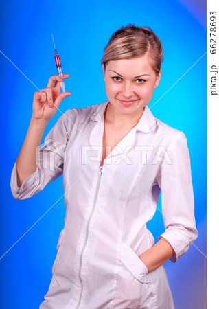 Doctor, girl, syringe injection 66278693