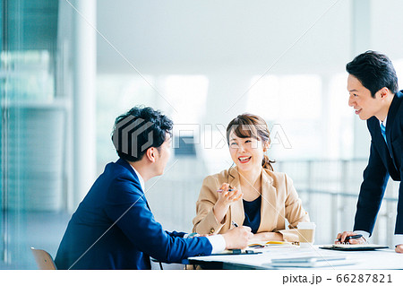 ビジネス 66287821