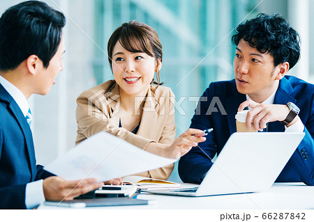 ビジネス 66287842