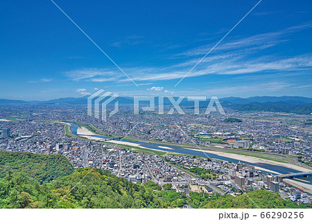 【金華山 展望台より岐阜市内】 岐阜県岐阜市千畳敷下 金華山山頂 66290256