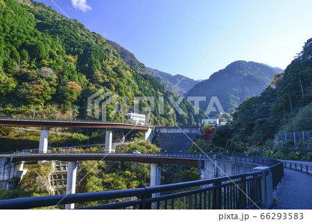 ループ橋から鹿森ダムと東平方面 ループ橋から鹿森ダムと東平方面 66293583
