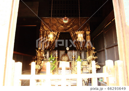 東大寺二月堂、奈良時代創建の仏堂、お水取り、 東大寺二月堂、奈良時代創建の仏堂、お水取り、 66293649