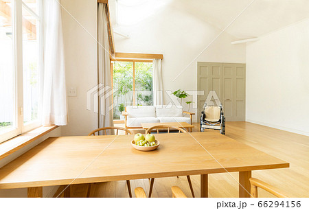 リビング 車椅子 住居 インテリアイメージ リビング 車椅子 住居 インテリアイメージ 66294156