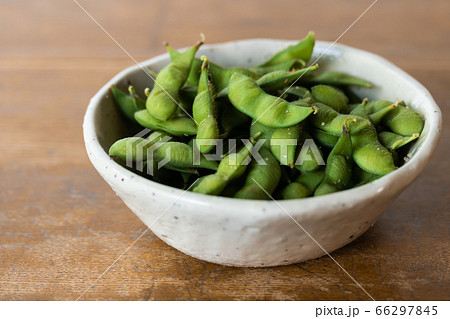 旨味が凝縮された二粒さやのだだちゃ豆 66297845