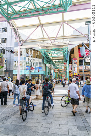【東京都】吉祥寺のサンロード商店街 66300111