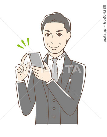 スマホを操作して笑顔の男性のイラスト素材