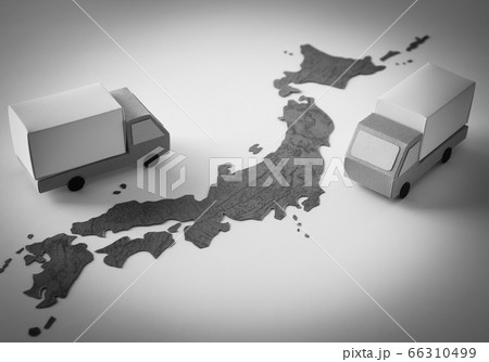 トラックと日本地図 日本列島の物流網 引っ越しシーズン 日本列島を走る宅配業者 支援物資の運搬 トラックと日本地図 日本列島の物流網 引っ越しシーズン 日本列島を走る宅配業者 支援物資の運搬 66310499
