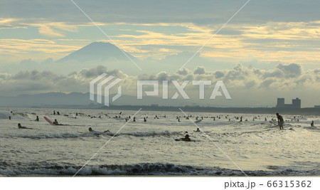 湘南と富士山 66315362