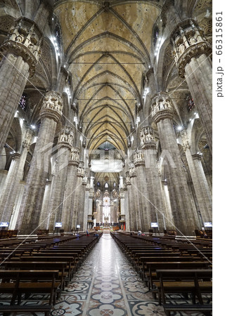 ミラノドゥオーモ Duomo di Milano 66315861