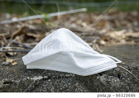 マスクのポイ捨てイメージ マスクのポイ捨てイメージ 66320686