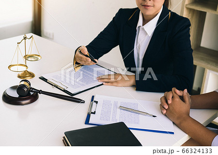 Lawyer explained to the client about the legal Lawyer explained to the client about the legal 66324133