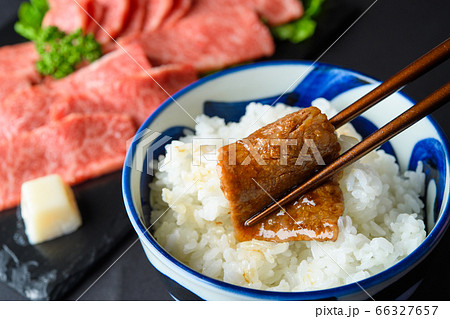 焼肉 66327657