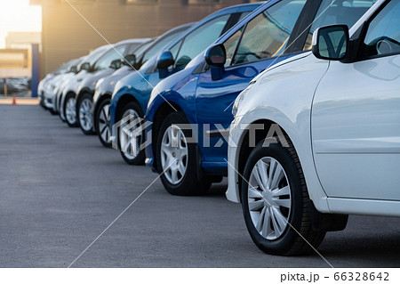 Used car sales  66328642