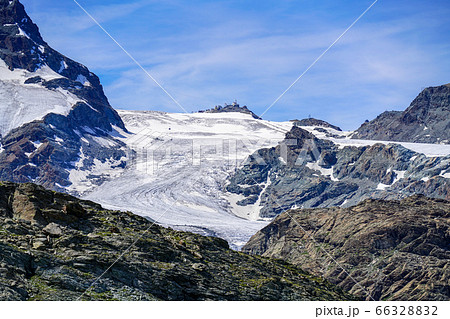 スイス・ゴルナー氷河 66328832
