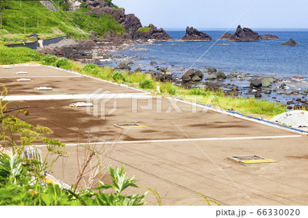 能登半島外浦エリアの塩田風景、石川県珠洲市にて 66330020