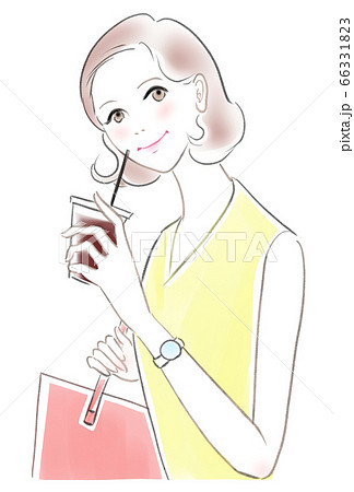 アイスコーヒーを持つ笑顔の女性のイラスト素材