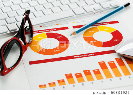 Preparing average sales report Preparing average sales report 66331922