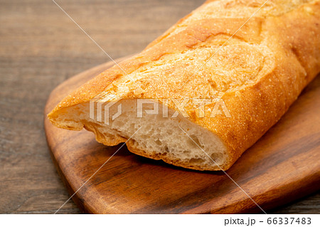 フランスパン　バタール 66337483