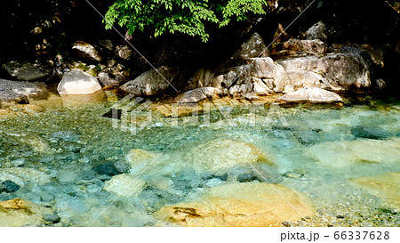 阿寺渓谷の渓流 66337628