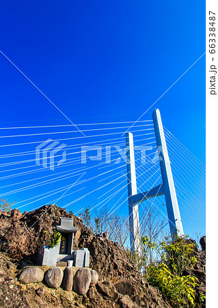 神崎神社と女神大橋　【長崎市】 66338487